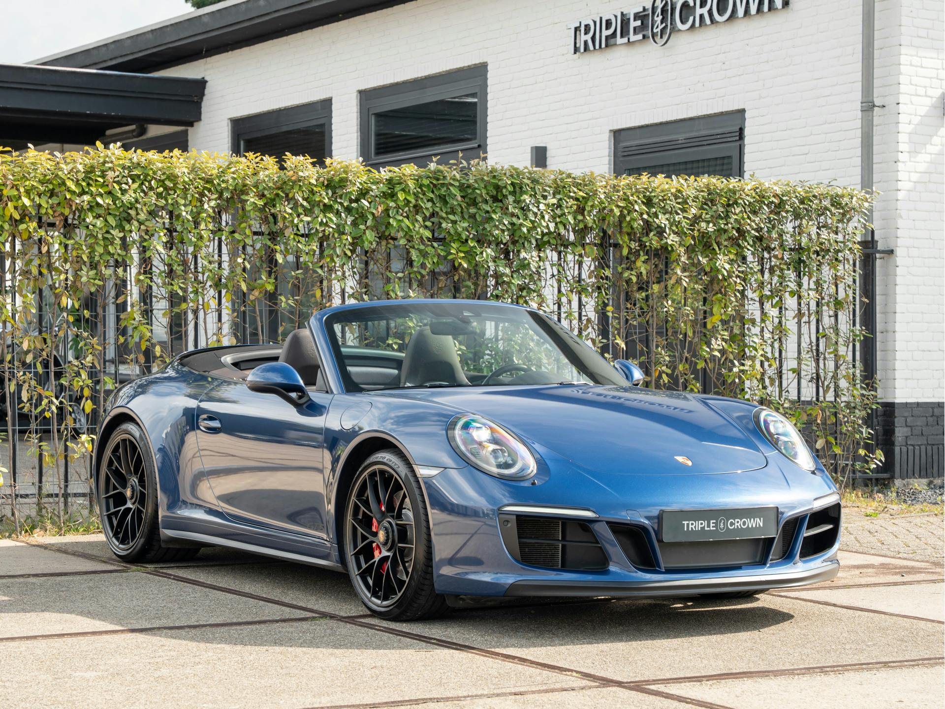 Porsche 911 Cabrio 3.0 Carrera 4 GTS | Blue Metallic Wrap | Bose | Adaptieve Sport-Stoelen